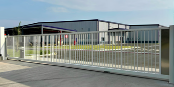 Jupiter® Sliding Gate